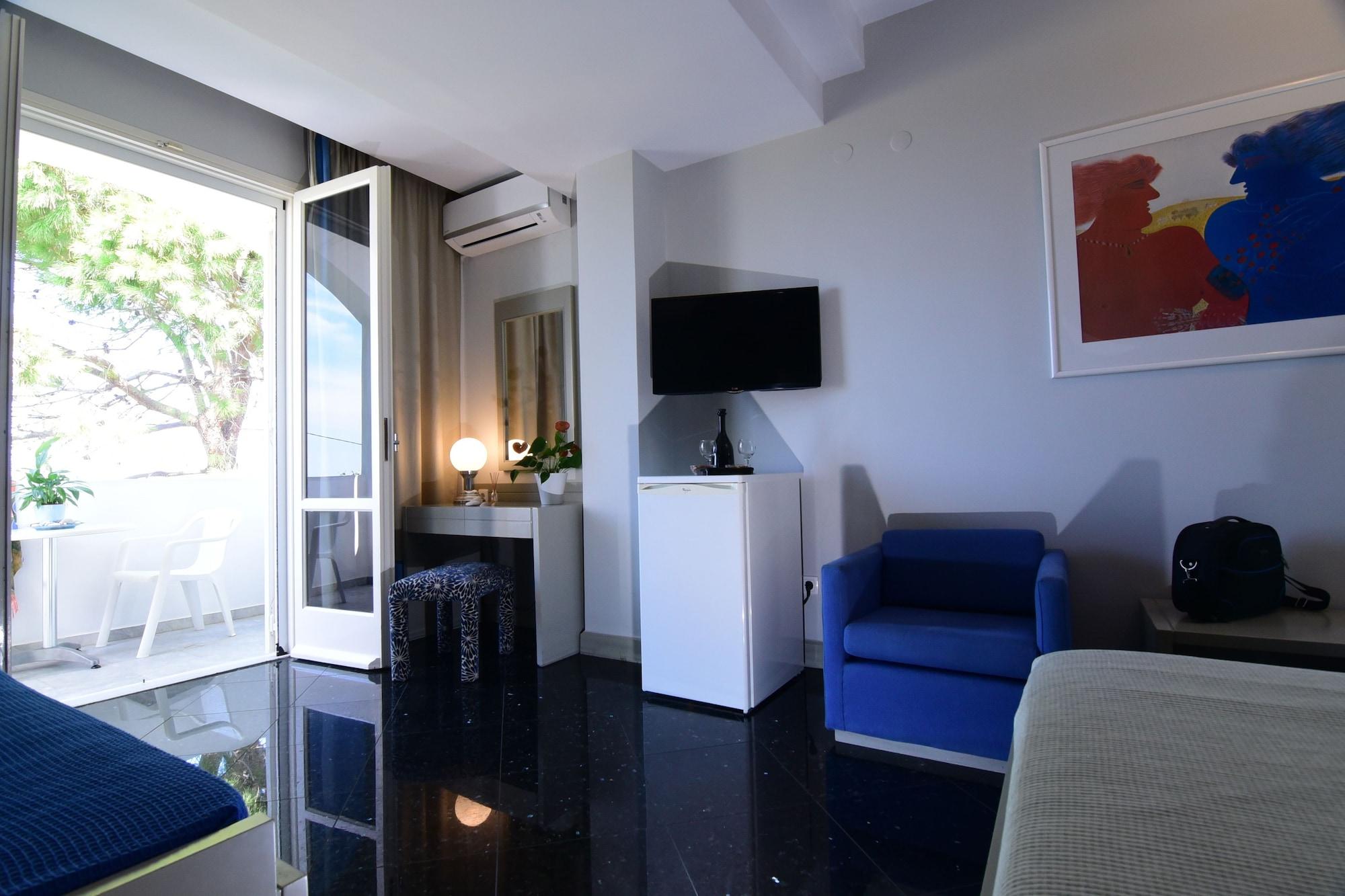Mantenia Hotel Platanes  Zewnętrze zdjęcie