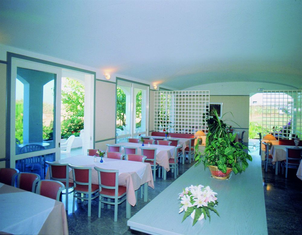 Mantenia Hotel Platanes  Zewnętrze zdjęcie